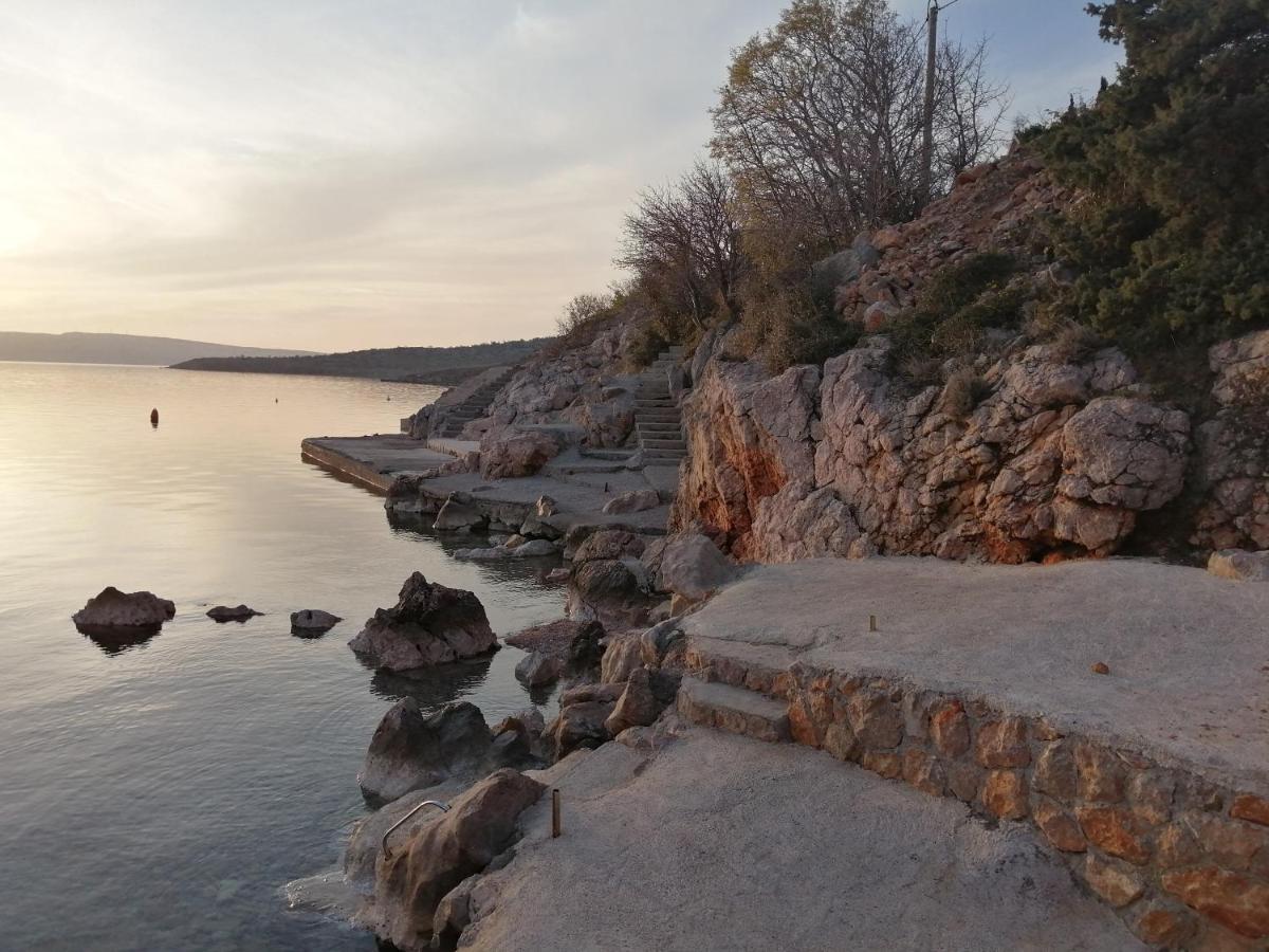 Villa Luce Karlobag Esterno foto