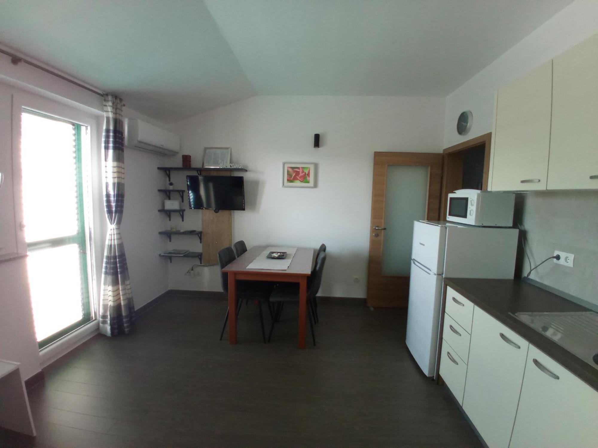 Villa Luce Karlobag Esterno foto