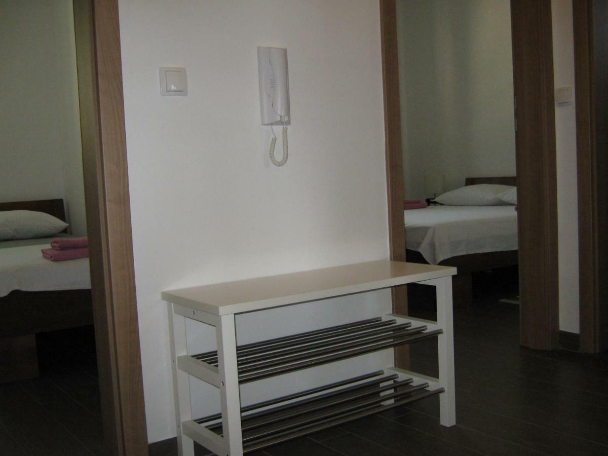 Villa Luce Karlobag Esterno foto